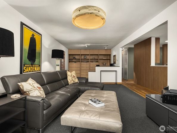 3650 26th Place W 202A, Seattle WA 98199