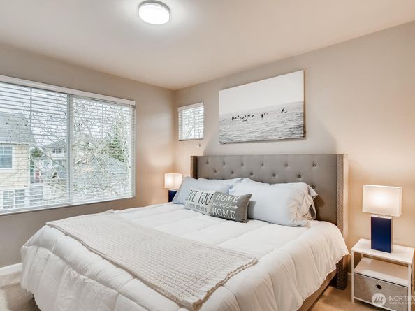 530 224th Place NE, Sammamish WA 98074