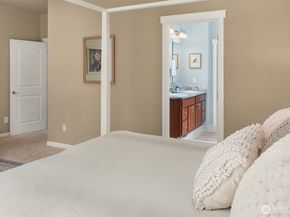 24314 75th Avenue SW, Vashon WA 98070