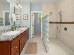 24314 75th Avenue SW, Vashon WA 98070