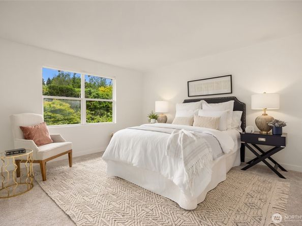 11665 NE Sunset Loop, Bainbridge Island WA 98110