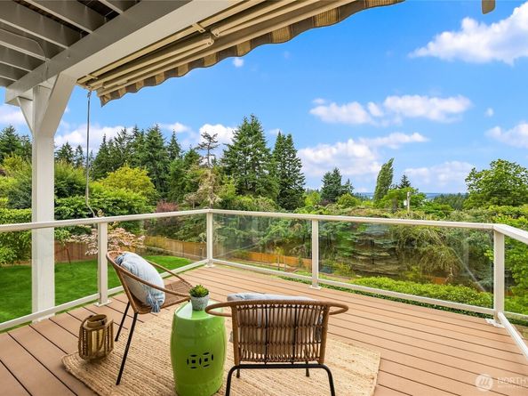 11665 NE Sunset Loop, Bainbridge Island WA 98110