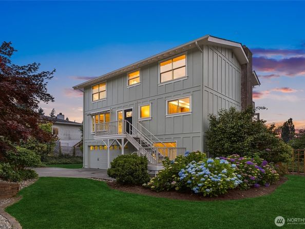 11665 NE Sunset Loop, Bainbridge Island WA 98110