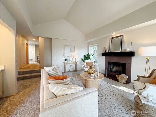 10834 NE 68th Street B5, Kirkland WA 98033