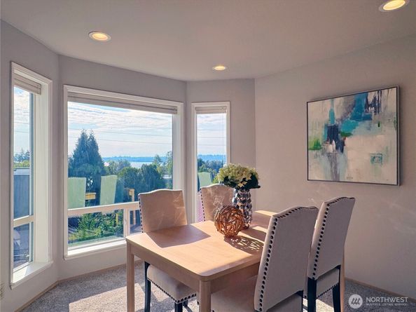 10834 NE 68th Street B5, Kirkland WA 98033