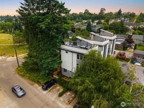 5404 26th Avenue SW, Seattle WA 98106