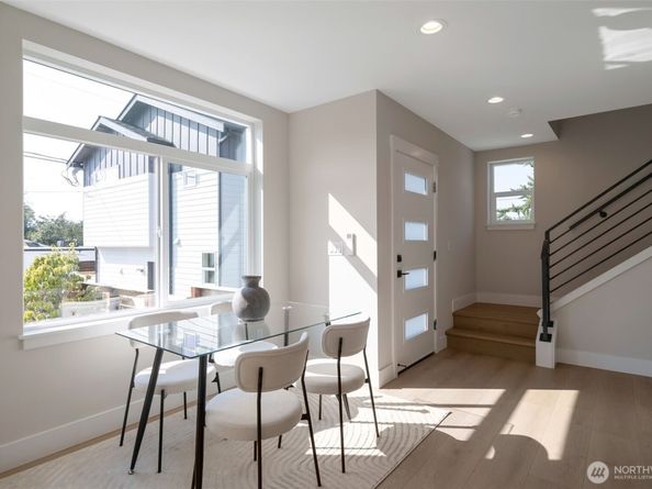 1603 SW Kenyon Street, Seattle WA 98106