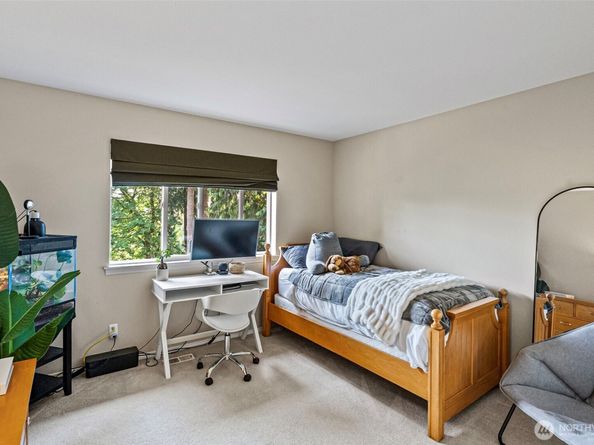 16110 Cassie Place NW, Poulsbo WA 98370