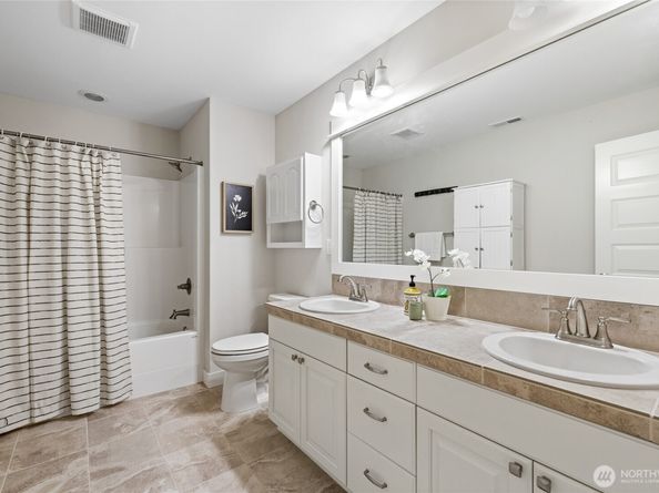 2151 Donnegal Circle SW, Port Orchard WA 98367