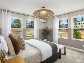 9009 NE 203rd Court D, Bothell WA 98011