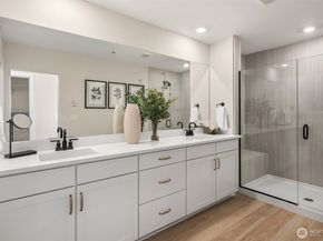9009 NE 203rd Court D, Bothell WA 98011