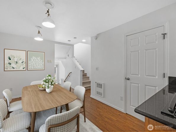 13713 Greenwood Avenue N, Seattle WA 98133