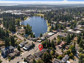 13713 Greenwood Avenue N, Seattle WA 98133
