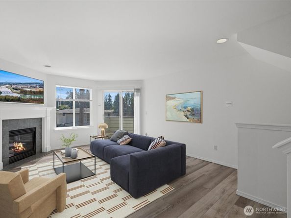 13713 Greenwood Avenue N, Seattle WA 98133