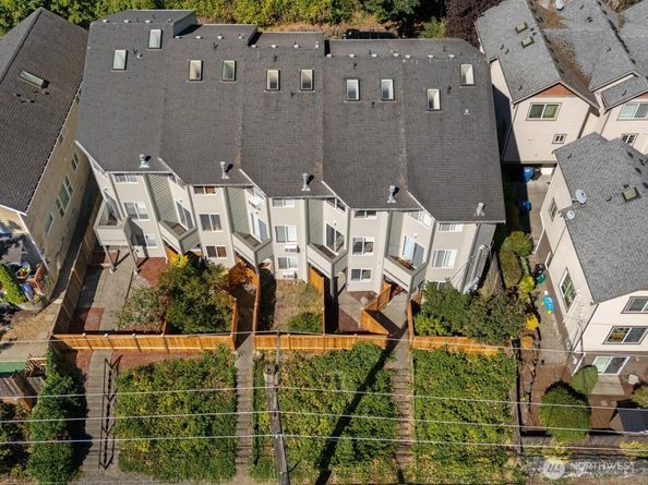 13713 Greenwood Avenue N, Seattle WA 98133