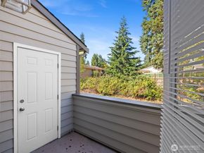 13713 Greenwood Avenue N, Seattle WA 98133