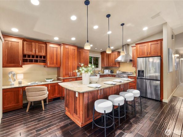 15630 47th Avenue S, Tukwila WA 98188
