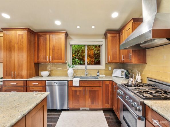 15630 47th Avenue S, Tukwila WA 98188