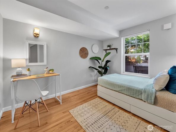 5430 California Avenue SW 3B, Seattle WA 98136