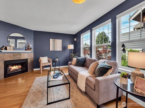 5430 California Avenue SW 3B, Seattle WA 98136