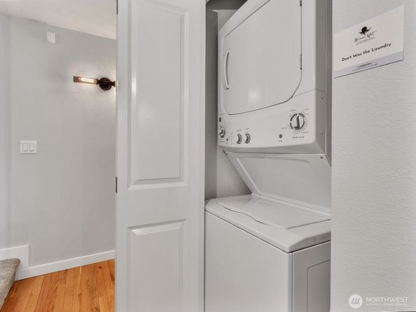 5430 California Avenue SW 3B, Seattle WA 98136