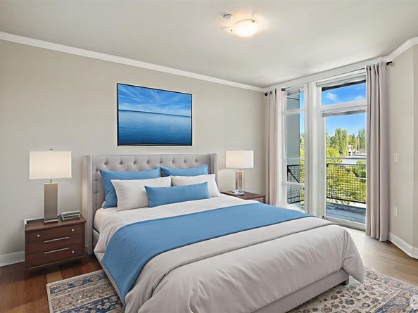 211 Kirkland Avenue 406, Kirkland WA 98033