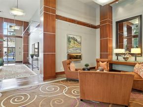 211 Kirkland Avenue 406, Kirkland WA 98033