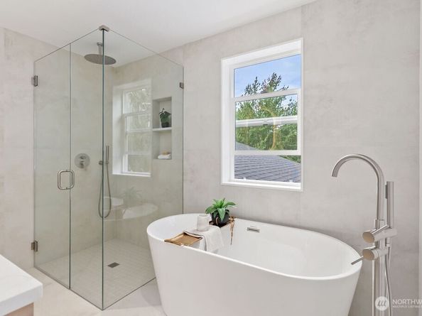 12504 SE 104th Street, Renton WA 98056