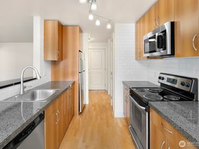 22910 90th Avenue W C306, Edmonds WA 98026