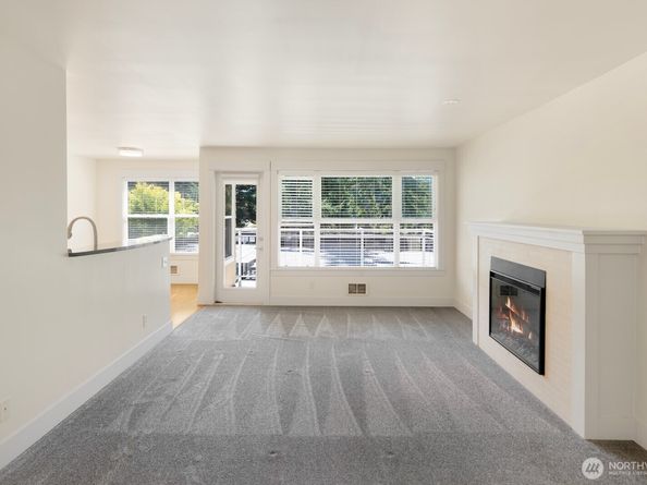 22910 90th Avenue W C306, Edmonds WA 98026