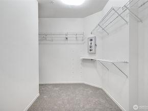 22475 SE 38th Terrace 1418, Issaquah WA 98029