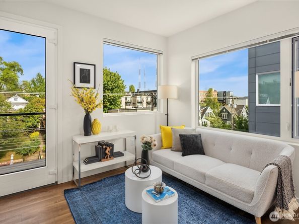 121 12th Avenue E 506, Seattle WA 98102
