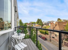 121 12th Avenue E 506, Seattle WA 98102