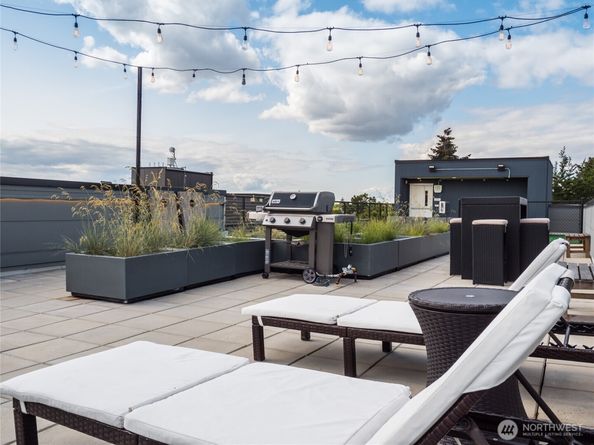 121 12th Avenue E 506, Seattle WA 98102