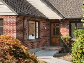 4311 50th Avenue NE, Seattle WA 98105