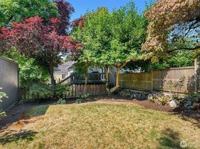 4311 50th Avenue NE, Seattle WA 98105