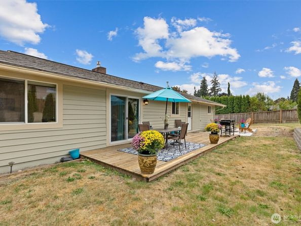 8806 Cascadia Avenue, Everett WA 98208