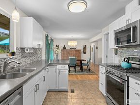 8806 Cascadia Avenue, Everett WA 98208