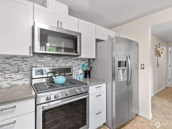 8806 Cascadia Avenue, Everett WA 98208