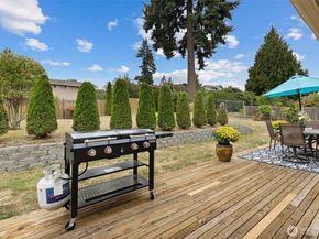 8806 Cascadia Avenue, Everett WA 98208