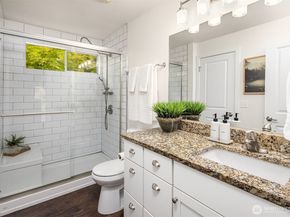 14363 30th Avenue NE Unit 9, Seattle WA 98125