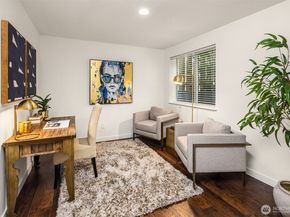 14363 30th Avenue NE Unit 9, Seattle WA 98125