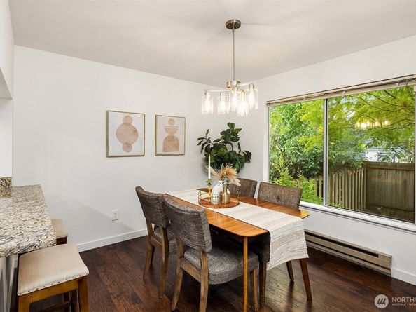 14363 30th Avenue NE Unit 9, Seattle WA 98125