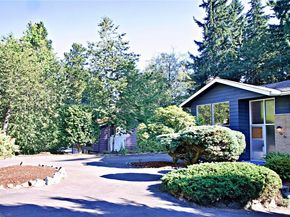 16 234th Place SE, Bothell WA 98021