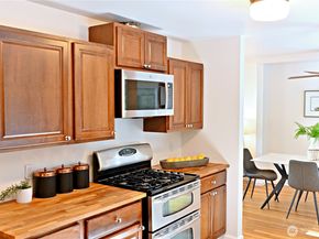 16 234th Place SE, Bothell WA 98021