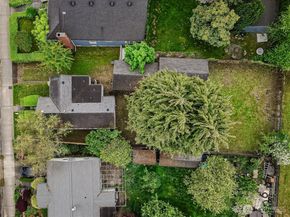 9817 35th Avenue SW, Seattle WA 98126