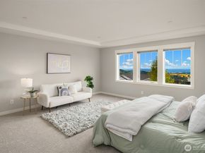 7098 170th Avenue SE, Bellevue WA 98006