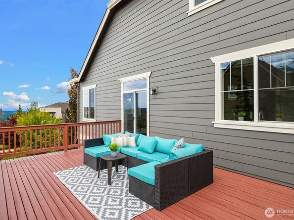 7098 170th Avenue SE, Bellevue WA 98006