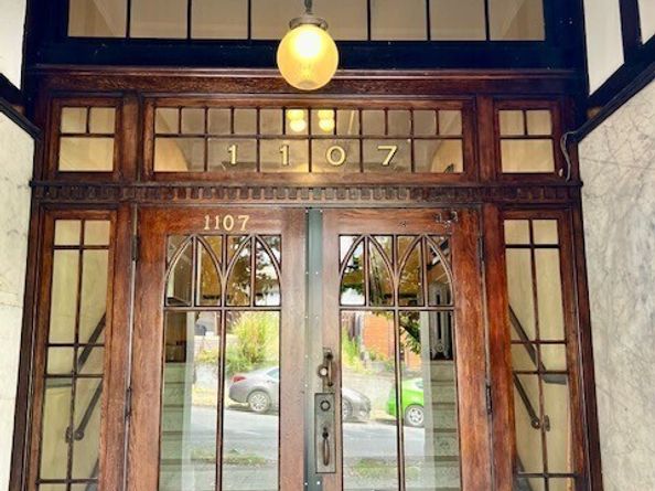 1107 E Denny Way A4, Seattle WA 98122