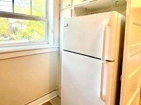 1107 E Denny Way A4, Seattle WA 98122